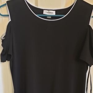 Calvin Klein Blank Top | Shoulder Exposed